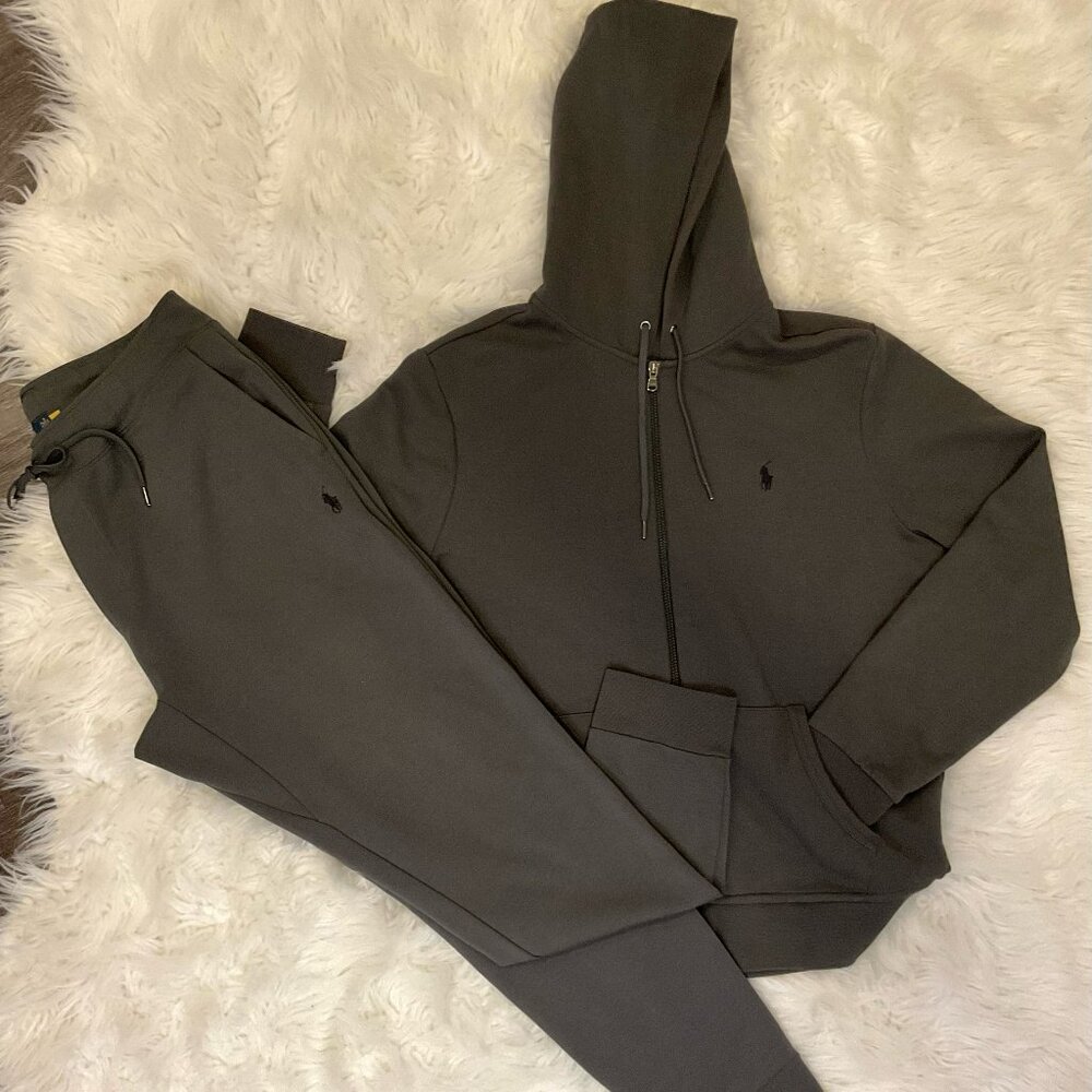 Polo sweat suite